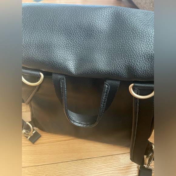 Freshly Picked Black Classic Diaper Bag Vegan Leather Unisex - Picture 15 of 16